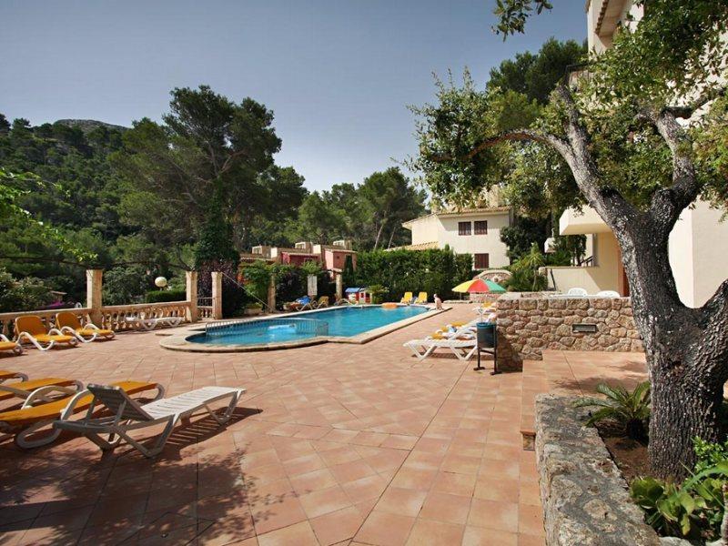Pinos Altos Apartments Cala de Sant Vicenc Dış mekan fotoğraf