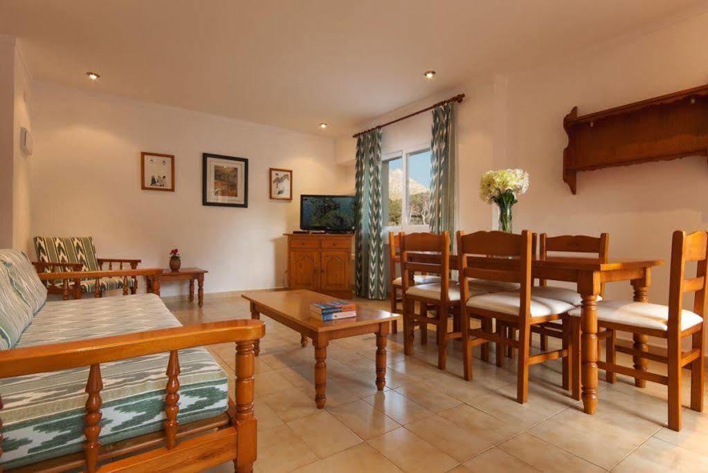 Pinos Altos Apartments Cala de Sant Vicenc Dış mekan fotoğraf