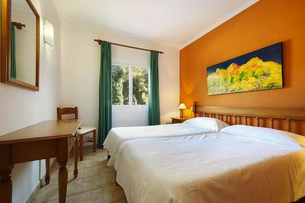 Pinos Altos Apartments Cala de Sant Vicenc Dış mekan fotoğraf